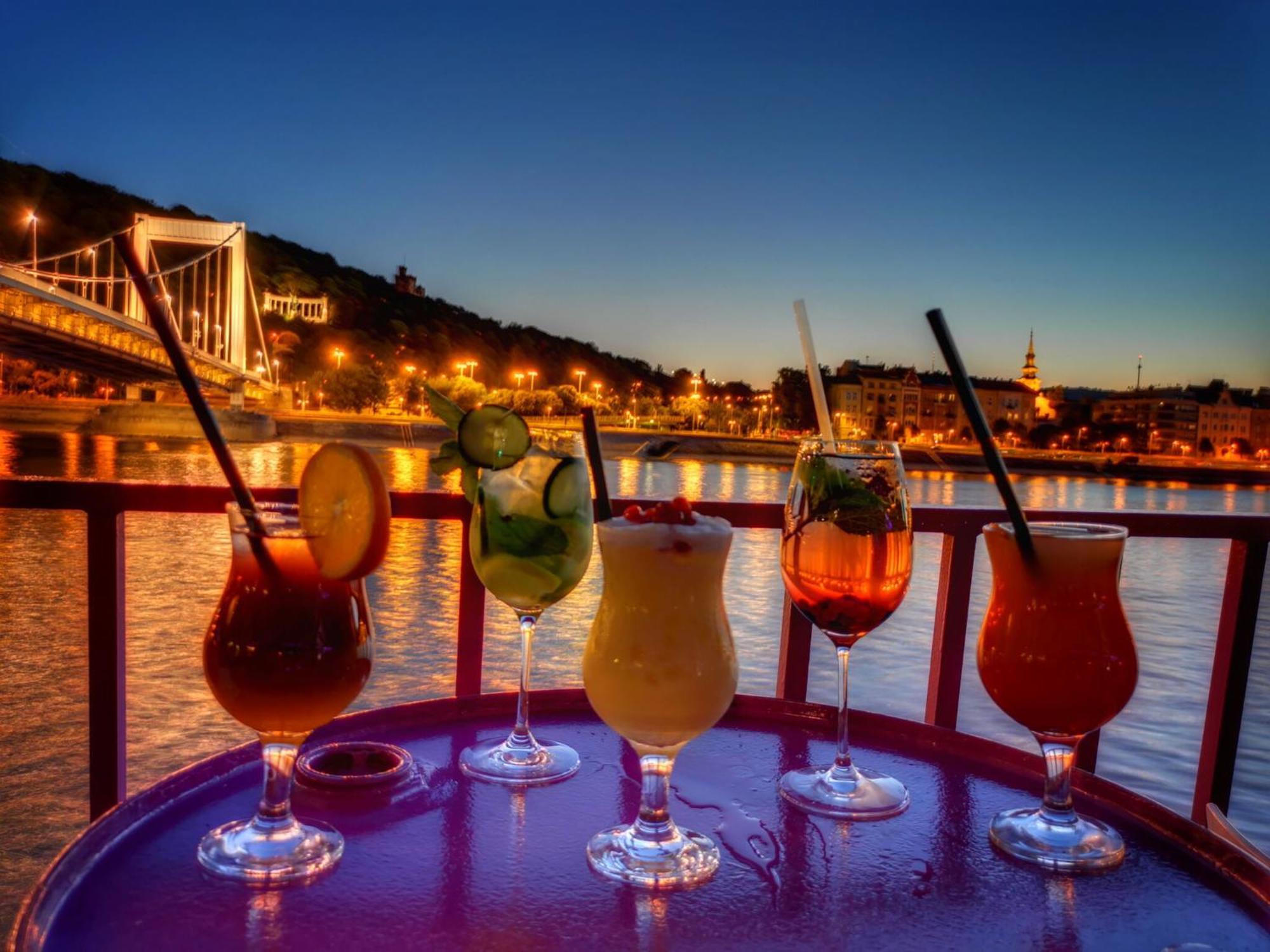 Chain Bridge Apartment Budapeste Exterior foto