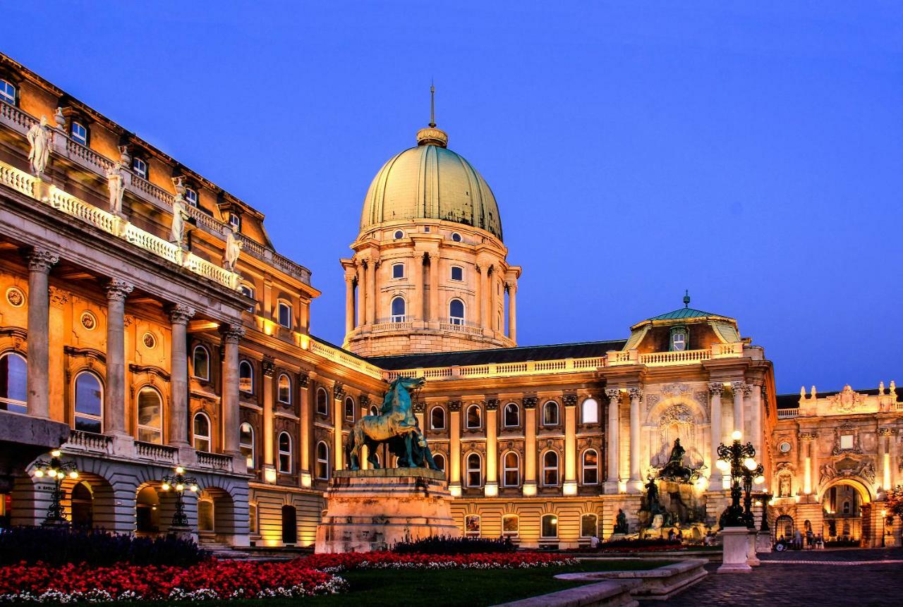 Chain Bridge Apartment Budapeste Exterior foto