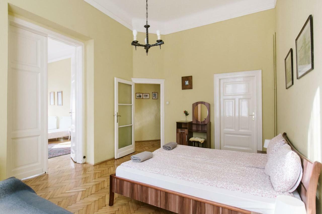 Chain Bridge Apartment Budapeste Exterior foto